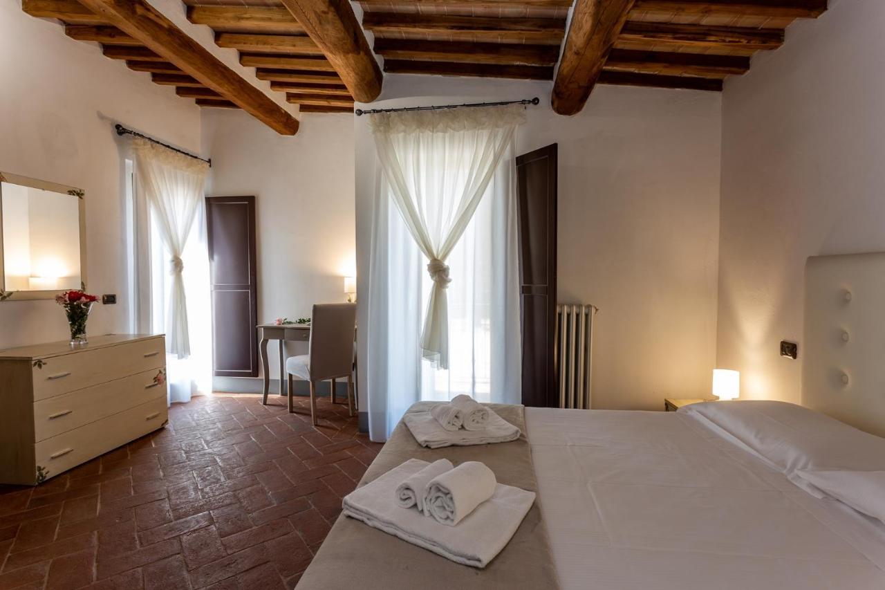 Il Borgo Di Terrensano Aparthotel Siena Kültér fotó
