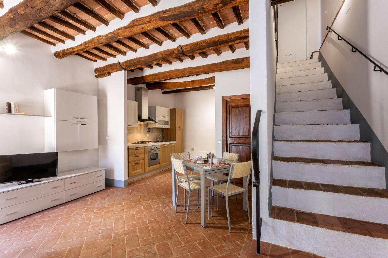 Il Borgo Di Terrensano Aparthotel Siena Kültér fotó